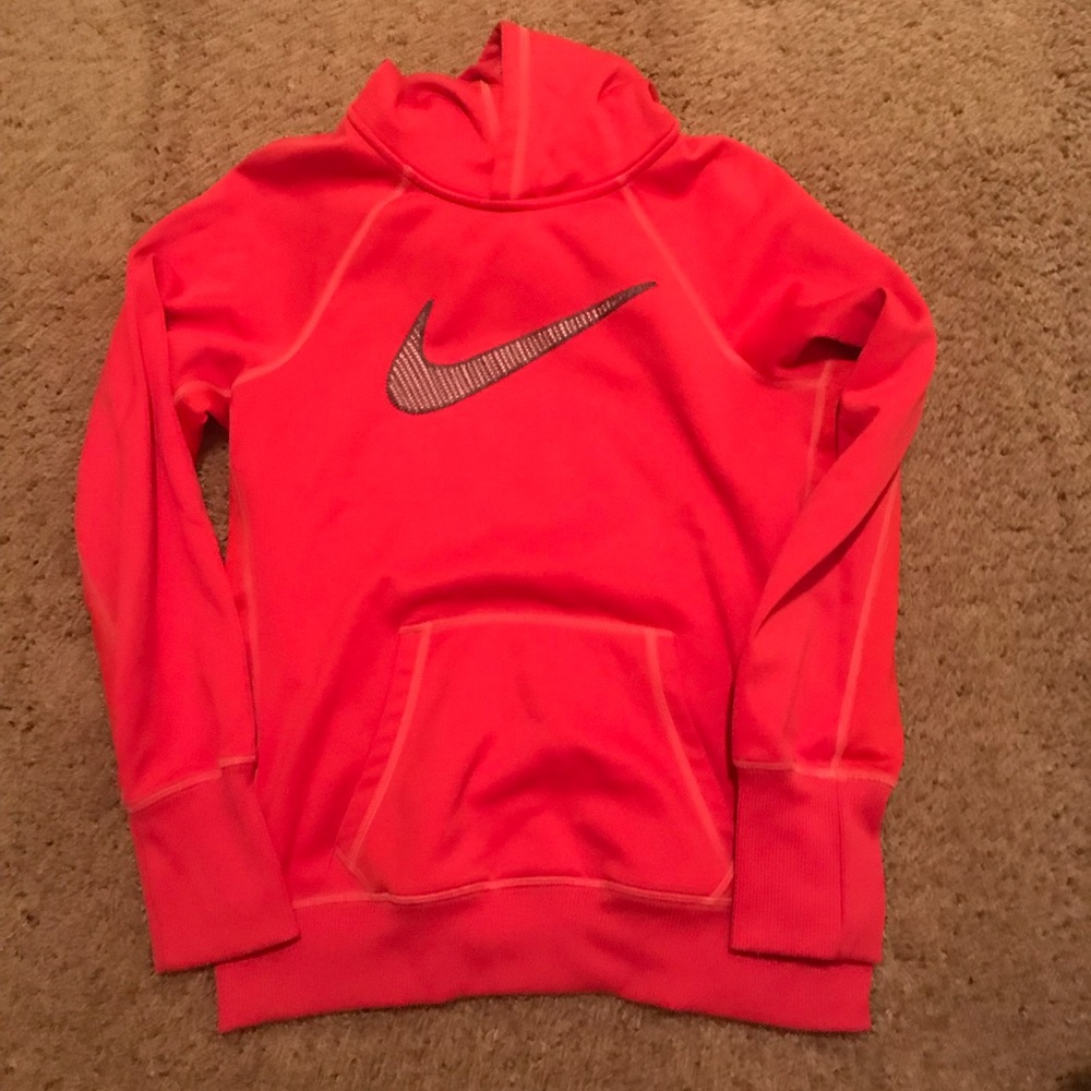 Nike therma fit hoodie